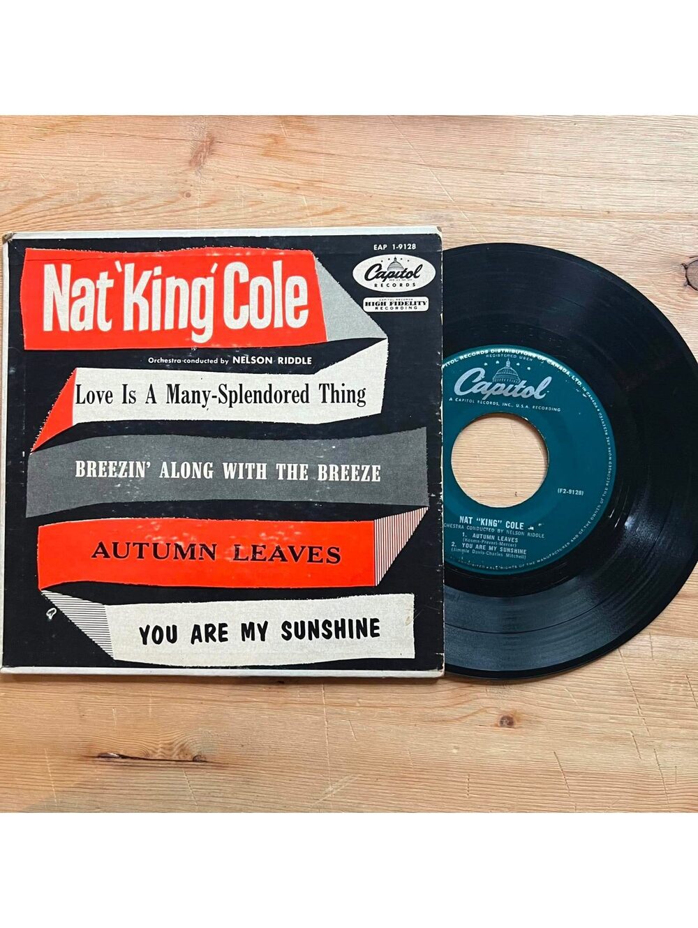 Nat King Cole - Love is a Many-Splendored Thing/Autumn Leaves 45rpm VG+ R10